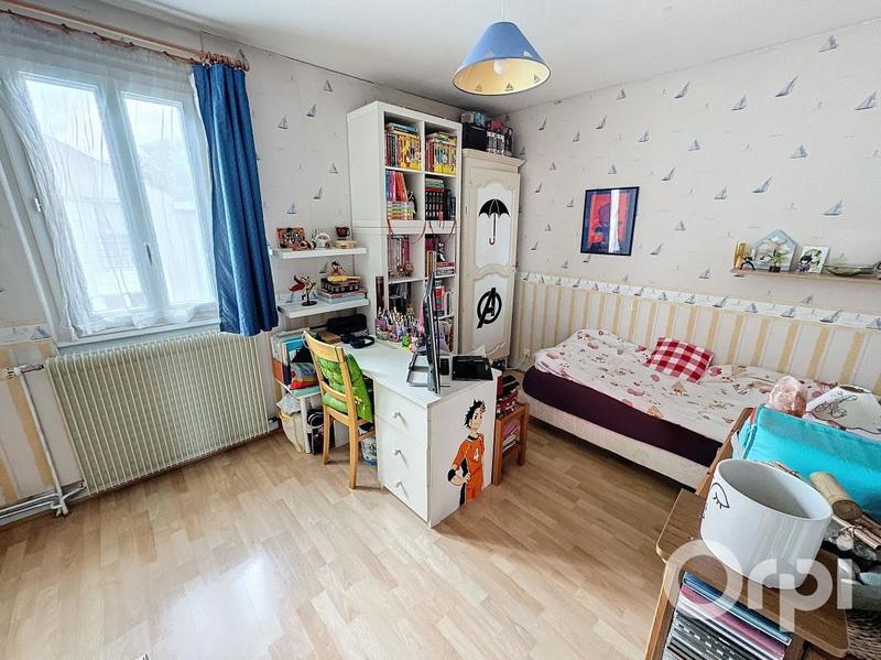 Maison - 90 m² - 6 pièces