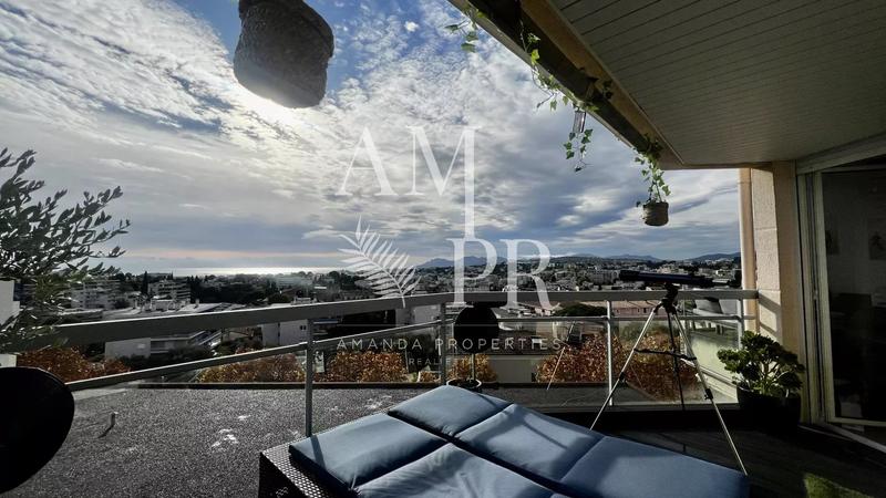 Appartement - 122 m² - 4 pièces