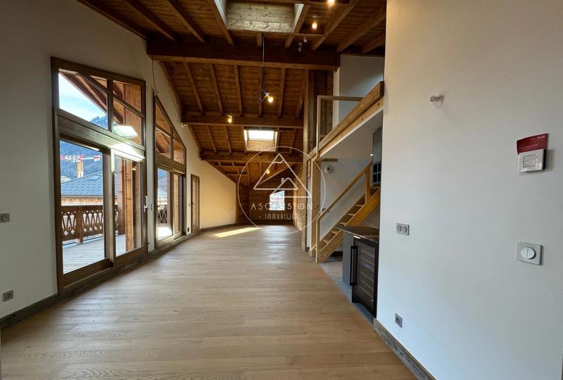 Appartement - 136 m² - 4 pièces