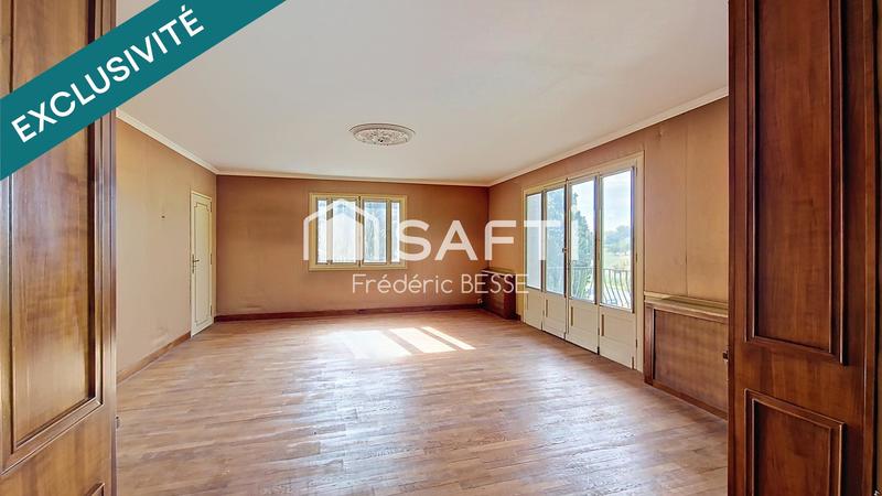 Maison - 273 m² - 9 pièces