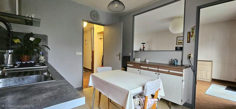 Maison - 101 m² - 5 pièces