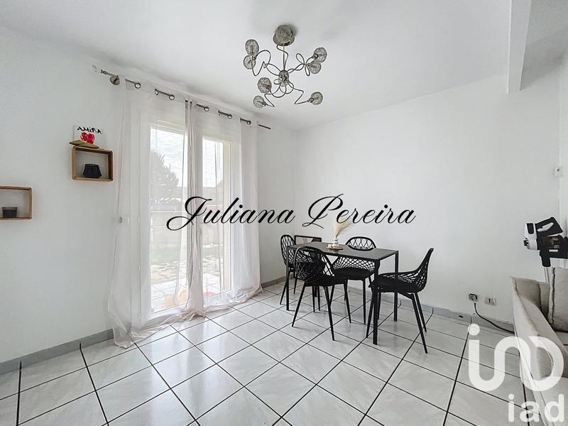 Maison - 97 m² - 5 pièces