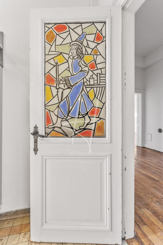 Appartement - 257 m² - 8 pièces