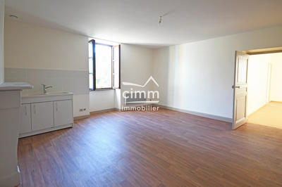 Appartement - 76 m² - 2 pièces