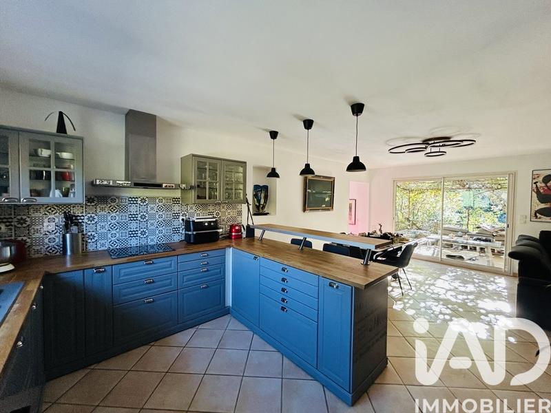 Maison - 160 m² - 7 pièces