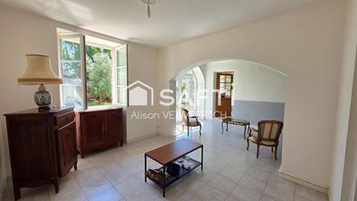 Maison - 160 m² - 7 pièces