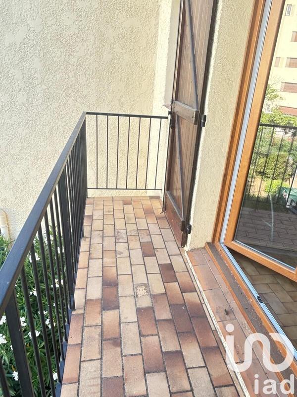 Studio - 25 m² - 1 pièce