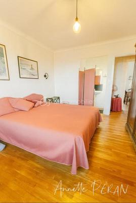 Maison de ville - 192 m² - 9 pièces