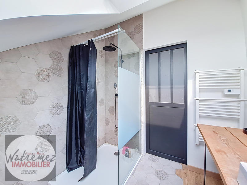 Maison - 185 m² - 7 pièces