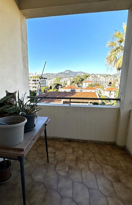 Appartement - 80 m² - 3 pièces