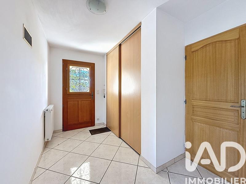 Maison - 185 m² - 7 pièces