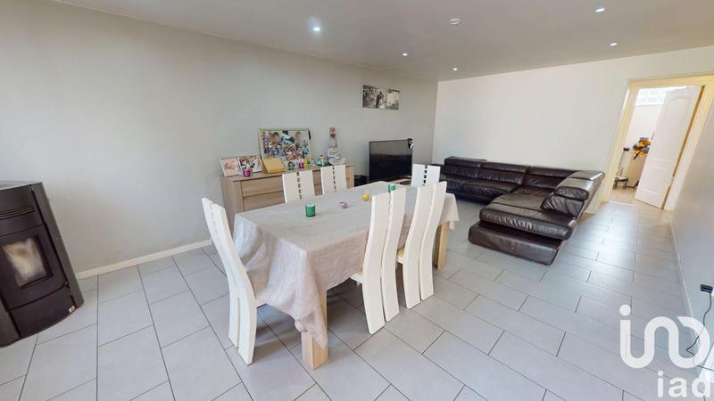 Maison - 300 m² - 14 pièces