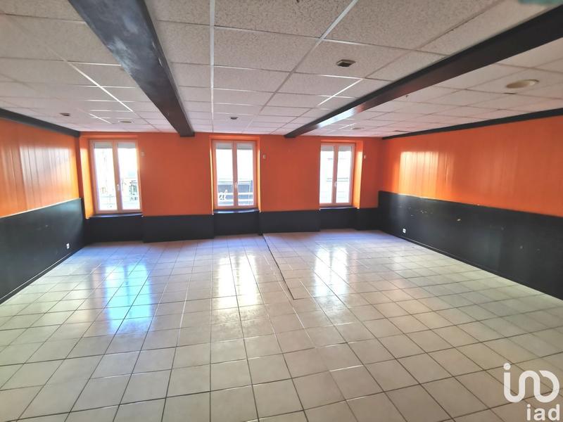 Local commercial - 200 m² - 4 pièces