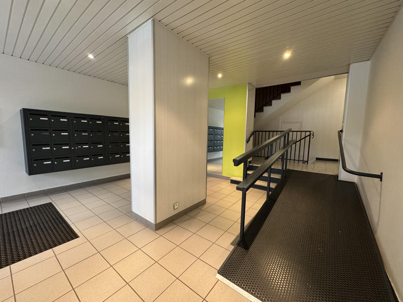 Appartement - 101 m² - 6 pièces