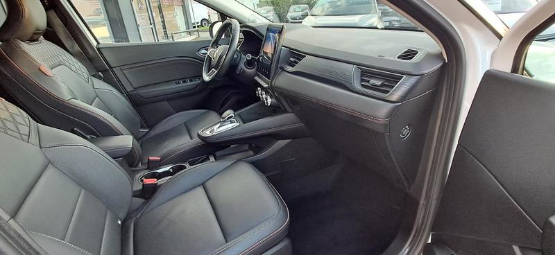 Renault Captur E-Tech Plug-in 160 Initiale Paris