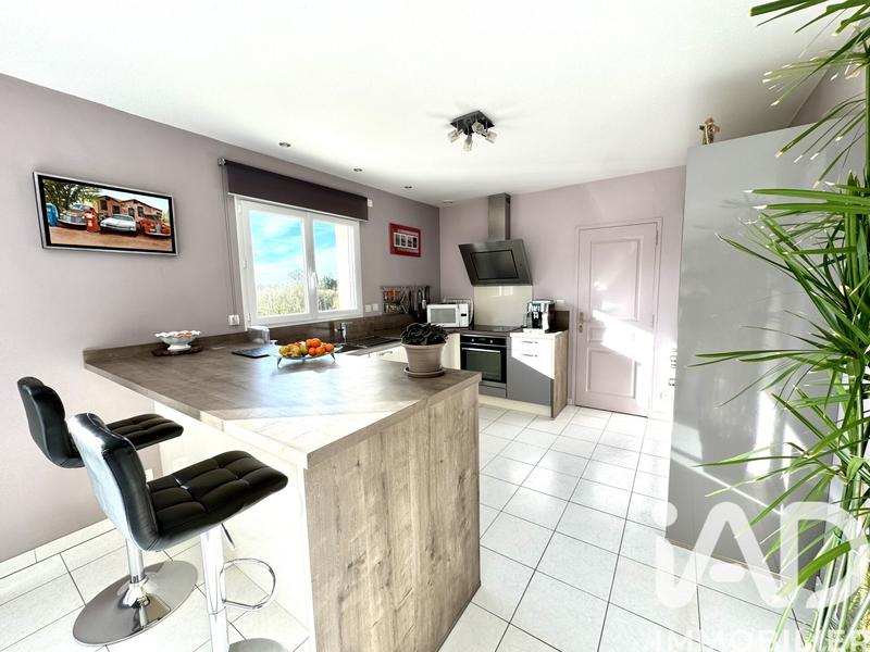 Maison - 210 m² - 7 pièces