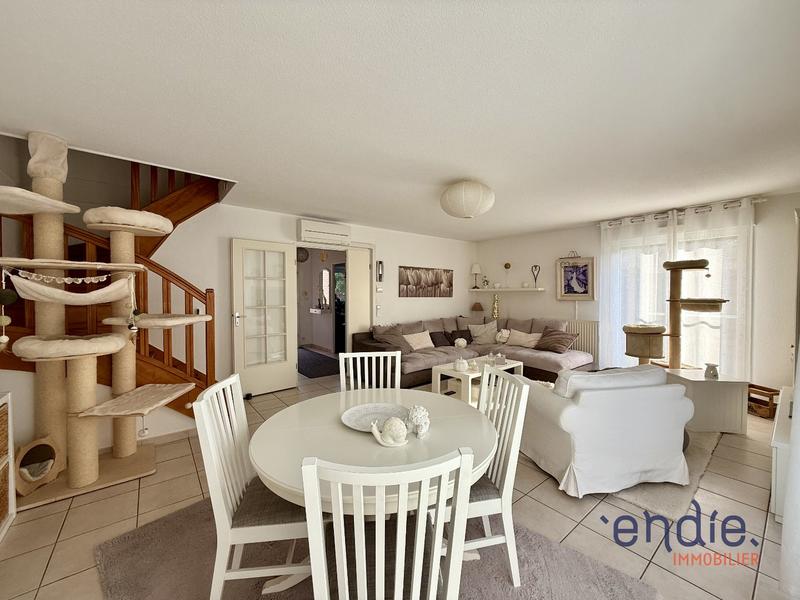 Maison - 122 m² - 6 pièces