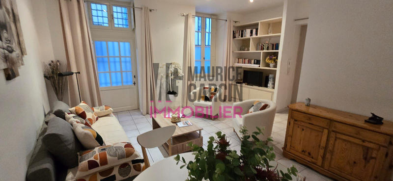 Appartement - 82 m² - 3 pièces