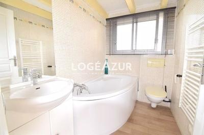 Appartement - 119 m² - 4 pièces