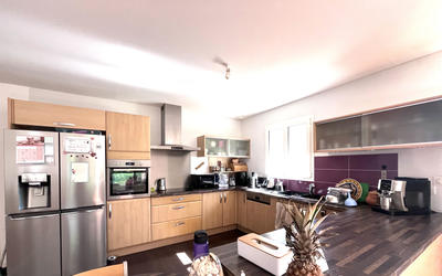 Villa - 100 m² - 4 pièces