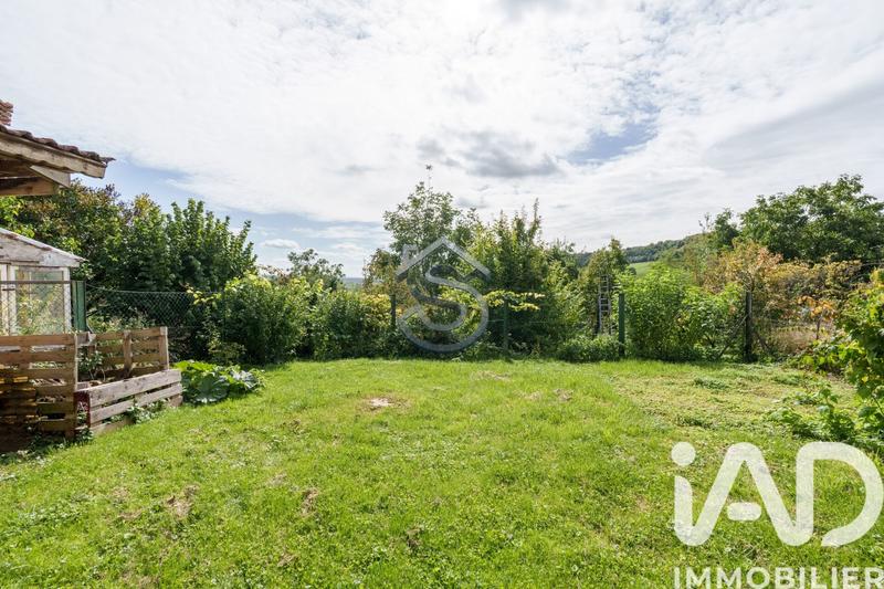 Maison - 243 m² - 7 pièces