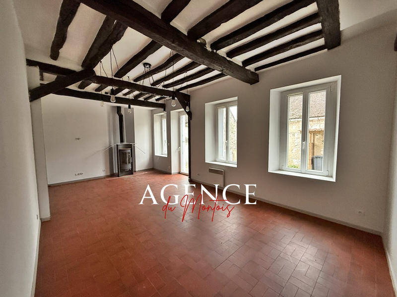 Maison - 91 m² - 5 pièces