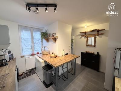 Maison - 90 m² - 4 pièces