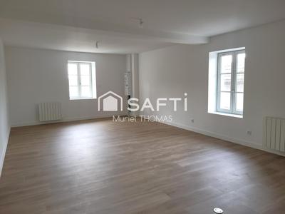 Appartement - 90 m² - 4 pièces