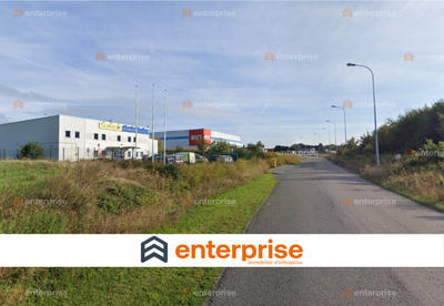 Local d'activité / Entrepôt - 300 m²