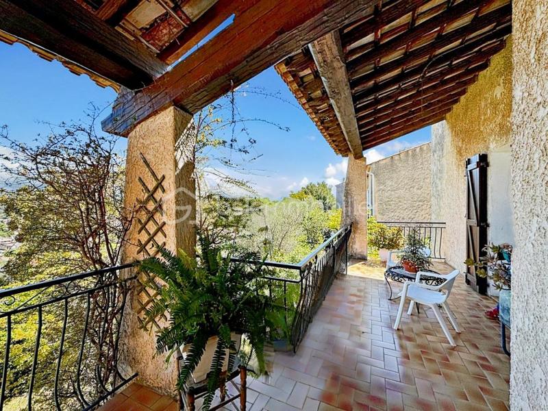 Villa - 130 m² - 6 pièces