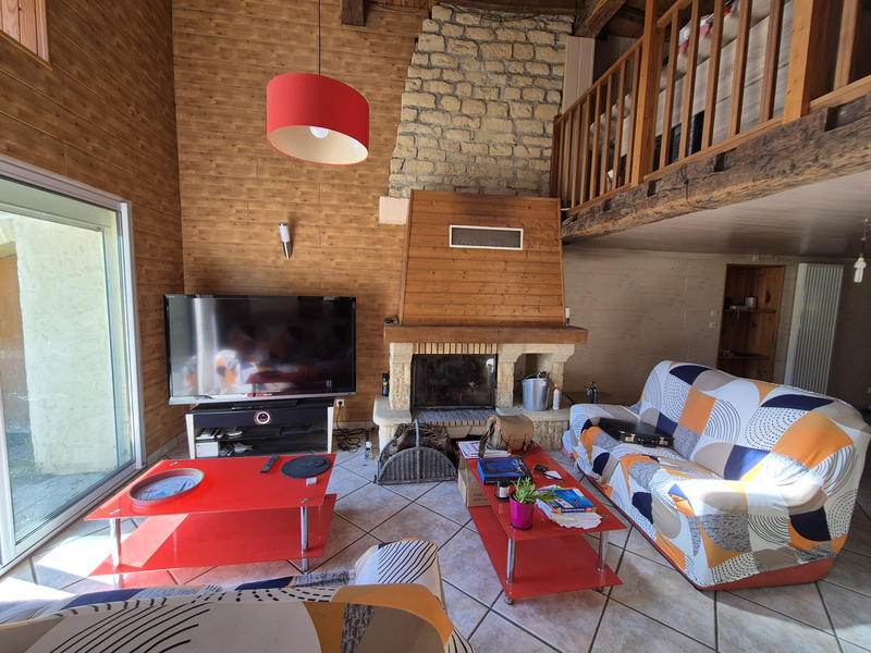 Maison - 200 m² - 10 pièces