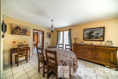 Maison - 151 m² - 5 pièces