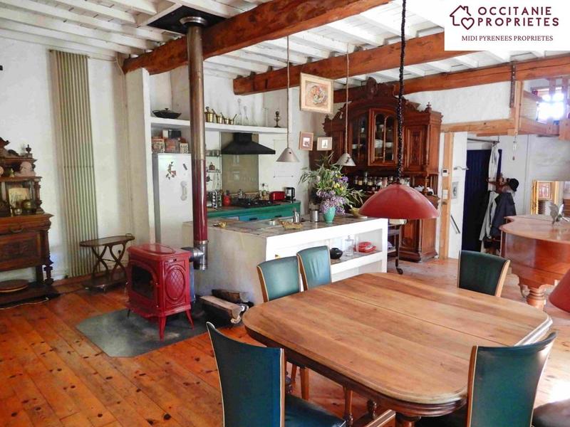 Moulin - 400 m² - 12 pièces