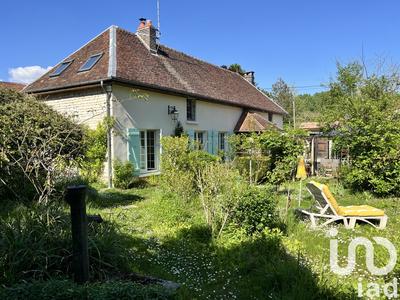 Maison - 178 m² - 7 pièces