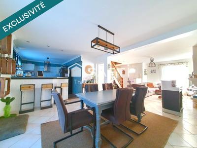 Maison - 138 m² - 6 pièces