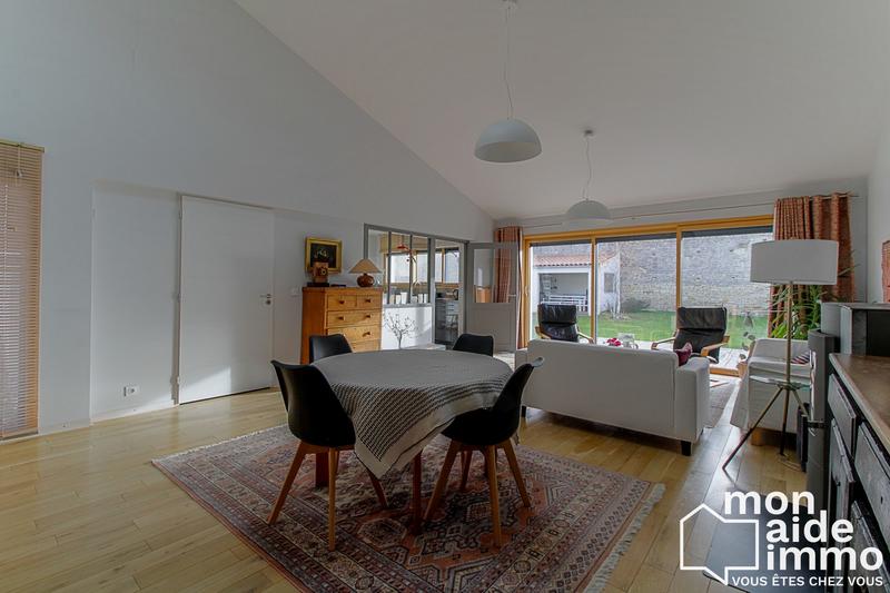 Maison - 124 m² - 4 pièces