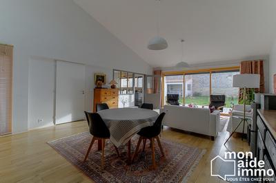 Maison - 124 m² - 4 pièces