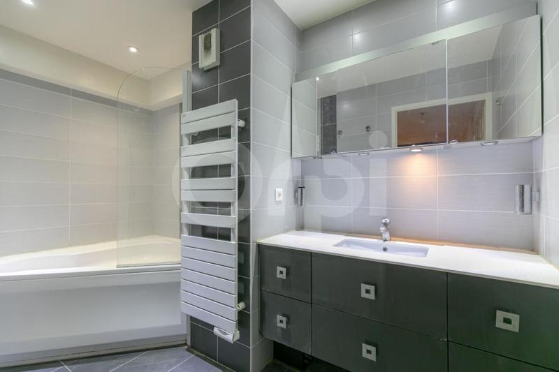 Appartement - 105 m² - 5 pièces