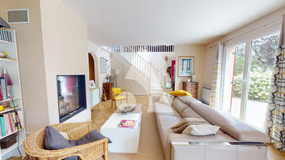 Maison - 150 m² - 7 pièces