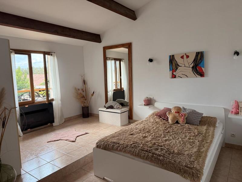 Maison - 140 m² - 6 pièces