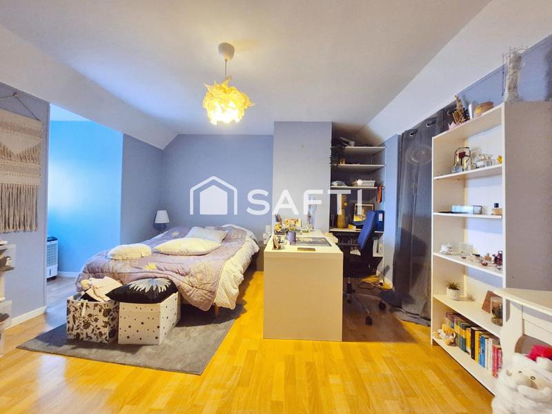 Maison - 134 m² - 7 pièces