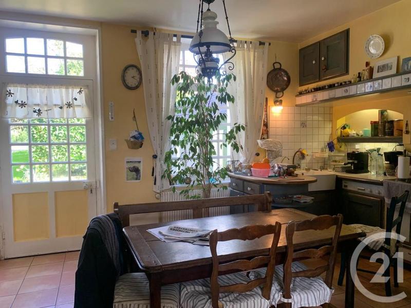 Maison de maîtres - 295 m² - 11 pièces