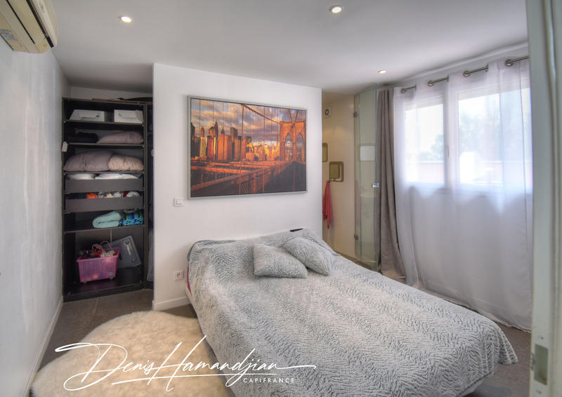 Maison - 175 m² - 6 pièces