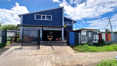 Local commercial - 121 m²