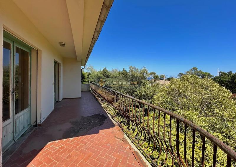 Maison - 112 m² - 6 pièces