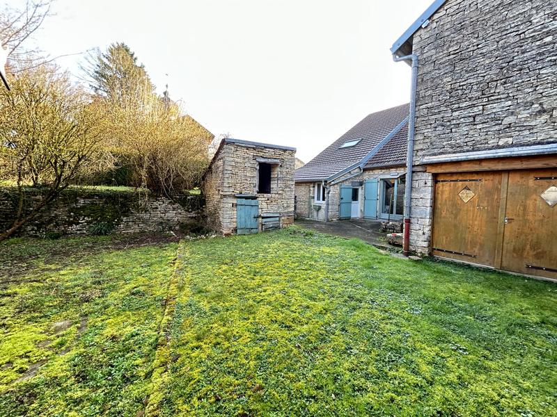 Maison ancienne - 150 m² - 7 pièces