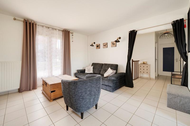 Maison - 92 m² - 4 pièces