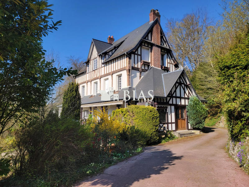 Manoir - 497 m² - 13 pièces