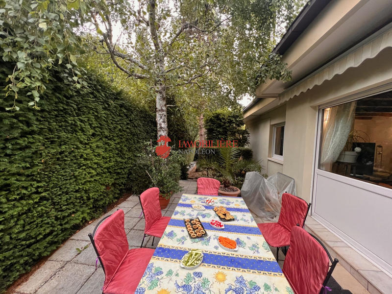 Maison - 140 m² - 5 pièces