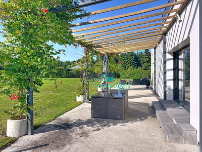 Maison contemporaine - 167 m² - 6 pièces